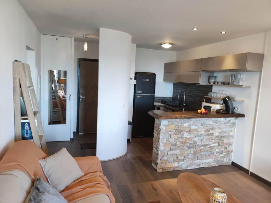 Appartement Sur Le Port Residence Marina Palmu Porto-Vecchio  Zewnętrze zdjęcie