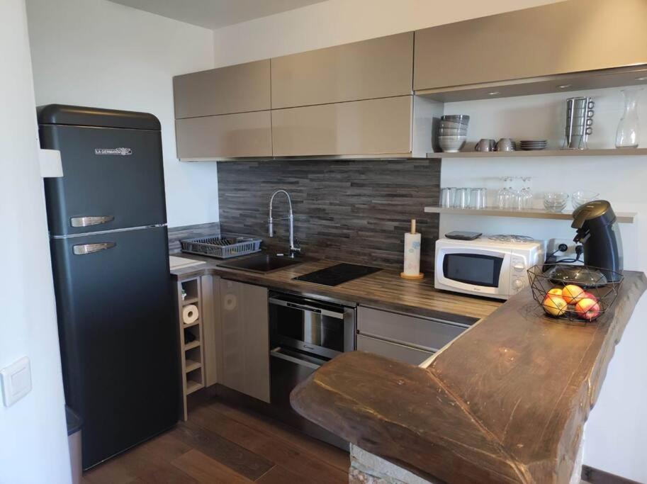 Appartement Sur Le Port Residence Marina Palmu Porto-Vecchio  Zewnętrze zdjęcie
